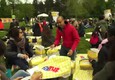 Torino sfida la pioggia per picnic di Pasquetta © ANSA