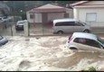 Nubifragio in Calabria, auto portate via dall'acqua (ANSA)