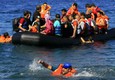Si ribalta barcone nell'Egeo, annegano 14 bambini © ANSA