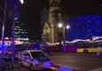 Primi soccorsi dopo attentato a Berlino © ANSA