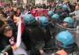 G7: scontri studenti-polizia a Torino (ANSA)