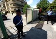 Carabinieri davati casa ragazza morta nel Napoletano © ANSA