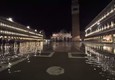 Notte di acqua alta a Venezia (ANSA)