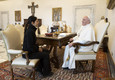 Papa: nell'incontro con Raggi parlato di poveri e anziani © ANSA