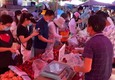 Coronavirus, a Pechino mercati affollati nonostante l'allarme di nuovi focolai © ANSA
