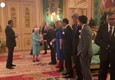 L'ultima apparizione pubblica della Regina Elisabetta prima del ricovero, fa gli onori di casa a Windsor © ANSA
