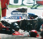 La Williams di Ayrton Senna dopo l'incidente che provoco' la morte del pilota brasiliano sul  circuito di Imola, 1 maggio 1994. © ANSA