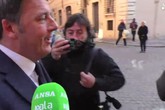 Senato, Renzi esce dopo la prima votazione: 'Lo stallo? Non so niente...'