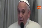 Papa Francesco: 'Se uno mi offende la madre gli do un pugno'