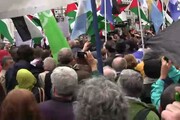 Gridano 'assassini' alla Brigata ebraica, insulti al corteo a Milano