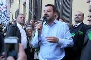 Salvini contestato a Segrate