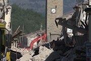Renzi-Errani-Curcio nelle zone del sisma