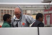 Migranti: 463 sbarcano a Napoli