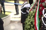 1 maggio: Mattarella depone corona monumento vittime lavoro