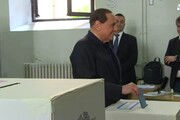 Comunali, Silvio Berlusconi vota a Roma
