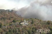 Vento ostacola spegnimento incendi in Valle di Susa