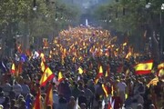 'Siamo tutti la Catalogna', urlano unionisti a Barcellona
