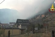 Incendi, la Val Susa brucia ancora