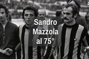 Sandro Mazzola segna il gol n.75