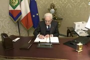 Mattarella firma il decreto di scioglimento di Camera e Senato