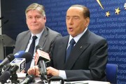 Berlusconi: 'Ottimi rapporti con Merkel, ci sostiene'