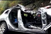 Albero su auto in Valle d'Aosta, 2 morti