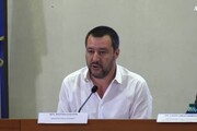 Calcio, Salvini: 'Chi sbaglia paga, bisogna bastonare'