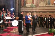 Merkel, il momento della consegna della 'Lampada di San Francesco'