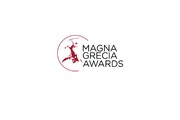 Insinna ricorda Frizzi con Cuccarini a Magna Grecia Awards
