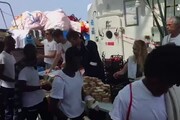 Aquarius, 500 saranno trasferiti su navi italiane