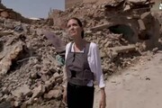 Angelina Jolie si commuove tra le rovine di Mosul