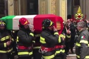 Funerali ad Alessandria, i feretri arrivano in chiesa