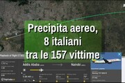 Cade aereo, 8 italiani tra le 157 vittime
