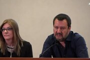 Salvini: Ragazzi bus usati per battaglia politica