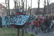 Anarchici contro sindaca Appendino,corteo per sgombero Asilo