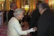 Elisabetta compie 93 anni, torta con nuovo royal baby?