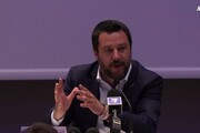 'Defezione Le Pen?' E Salvini sbotta