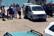 Turista francese morto: giunta salma nel porto di Policastro