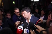 Renzi: posso dire che Berlusconi non voleva uccidere Costanzo?