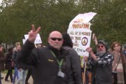 Londra, manifestazione contro le restrizioni volute dal governo