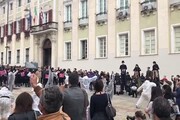 Cagliari, artisti in piazza contro Dpcm: protesta con tamburi e trampolieri