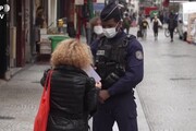 La Francia in lockdown, ma le strade non si svuotano
