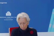 Lagarde: 'Taglio del debito? Contrario al Trattato'