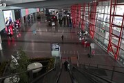 Coronavirus, la Cina chiude agli stranieri. Aeroporti deserti
