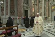 La messa di papa Francesco per il centenario di Giovanni Paolo II
