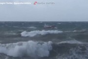 Milazzo, sottufficiale annega in mare per salvare due giovani