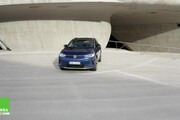 Volkswagen ID.4 - Potente come un SUV, sostenibile come un'elettrica  