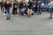 Roma, ore di tensione e scontri con polizia alla manifestazione No Green Pass