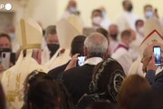 Papa Francesco celebra la prima messa in Iraq