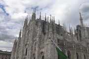 Scudetto Inter, migliaia di tifosi assembrati in piazza Duomo a Milano